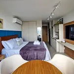 Studio Incrivel Em Salvador No Corredor Da Vitoria
